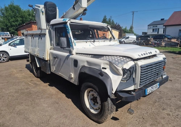 Land Rover Defender cena 43900 przebieg: 88000, rok produkcji 2009 z Turek małe 56